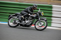 Vintage-motorcycle-club;eventdigitalimages;mallory-park;mallory-park-trackday-photographs;no-limits-trackdays;peter-wileman-photography;trackday-digital-images;trackday-photos;vmcc-festival-1000-bikes-photographs